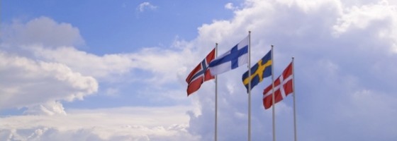 Nordiska flaggor.