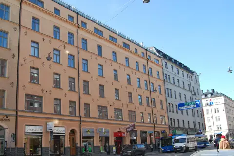 AFA Fastigheter 
köper fastighet på Kungsholmen