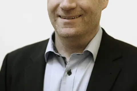 Ernst Rosén 
rekryterar från Newsec