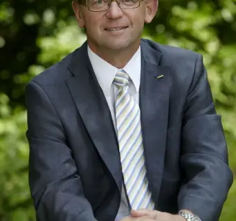 Peab köper av Vasallen