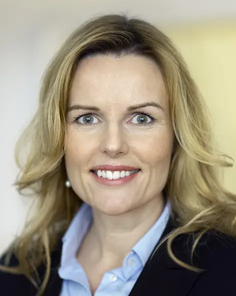 Catellas kommunikationschef får gå