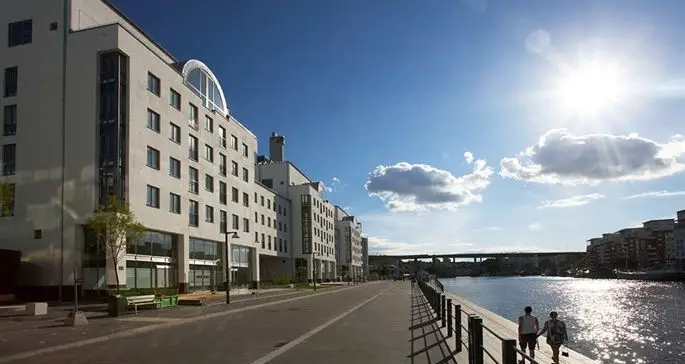 Fabege säljer i Hammarby Sjöstad
