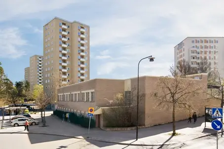 Brostaden köper i Hässelby