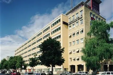 Areim förlänger och hyr 
ut totalt 4 700 kvadratmeter