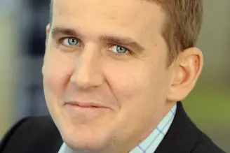 Han efterträder Richard Hultin