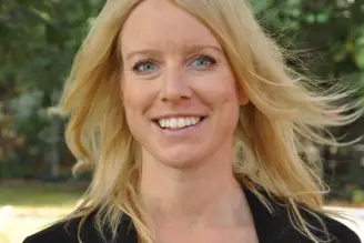 Stina Samuelsson gör 
comeback i köpcentrumbranschen