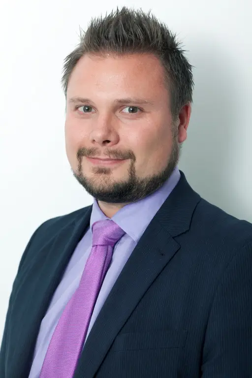 Newsec rekryterar fyra