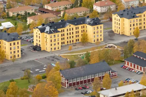Peab-dotter säljer i Östersund