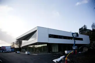 Första huset i Nya Hovås klart