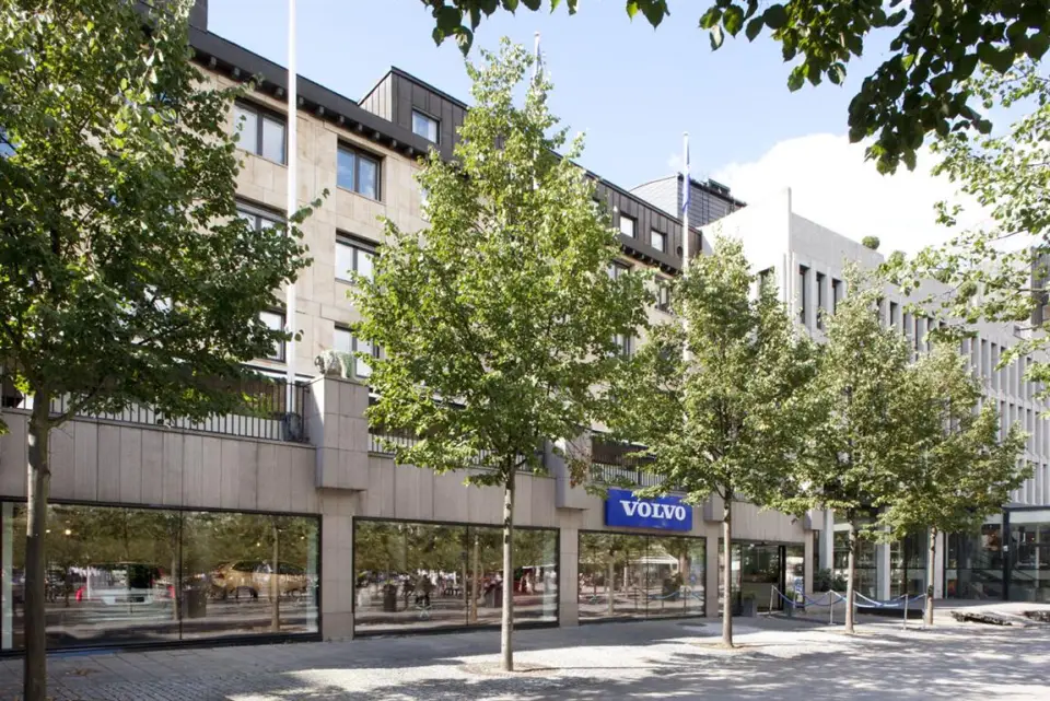Advokatfirma fyller 
upp Kungliga Trädgården 5