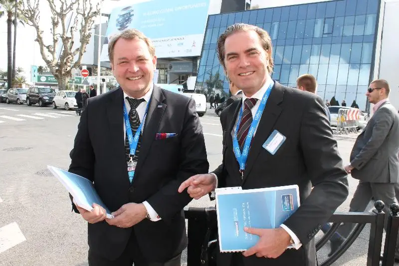 Flera miljarduppdrag för Colliers-duo