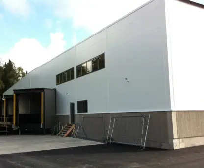 Brostaden fyller upp fastighet i Sollentuna