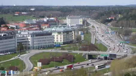 Fastpartner hyr ut till Tech Data i Frösunda