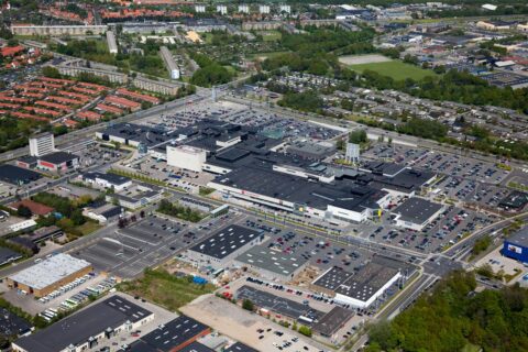 Cushman & Wakefield mäklar tidernas största affär i Danmark