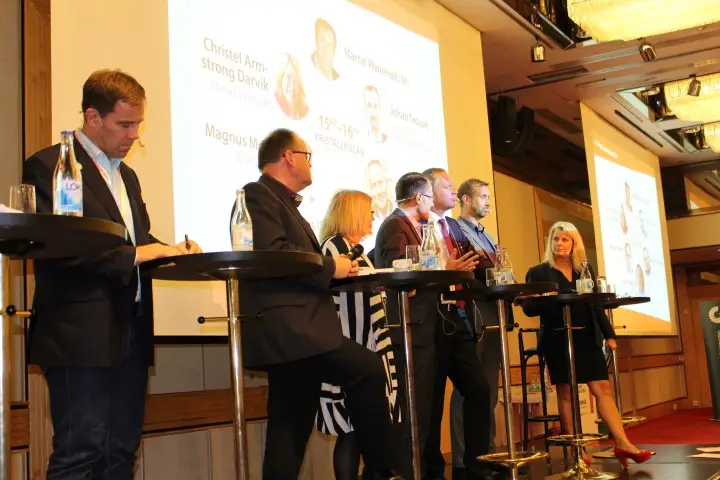 ”Köp en grävskopa”