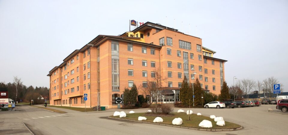 Kungsleden säljer sista hotellfastigheten