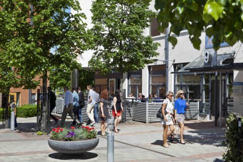 Kones huvudkontor till Kista