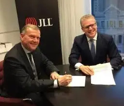 JLL köper konsultbolag