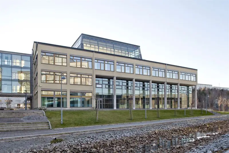 Migrationsverket till AMF Fastigheter i Sundbyberg