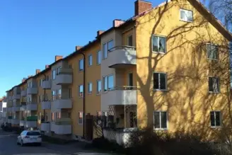 HSB köper i Bandhagen