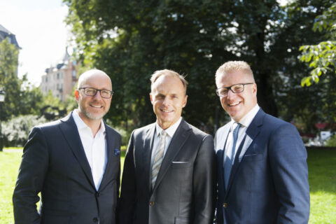 Konsultjätte köper AGL