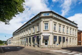 Kungsleden säljer allt i Vänersborg och Mariestad