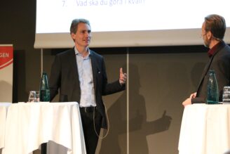 ”Aktiemarknaden överdriver alla rörelser”