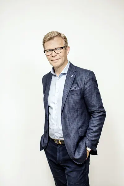 ”Bygger för de som har pengar”