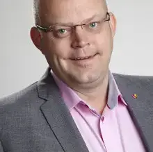 ”Någon måste ta på sig ledartröjan”