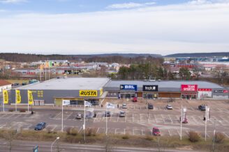 Selektivt förvärv när Arwidsro köper för 440 miljoner