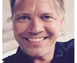 Savills rekryterar från JLL