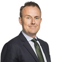 Savills öppnar för fler värvningar