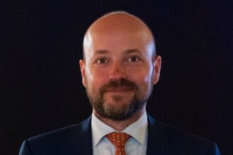 Han blir Castellum-vd om Roger Akelius får välja