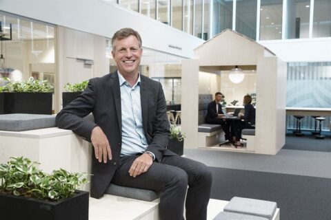 Henrik Saxborn tar plats i AMF Fastigheters styrelse