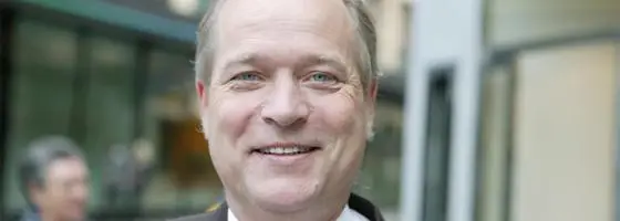 Tecknar två tioåriga avtal i Linköping