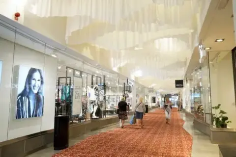 Stark gränshandel bakom ökad omsättning för Thons svenska köpcentrum