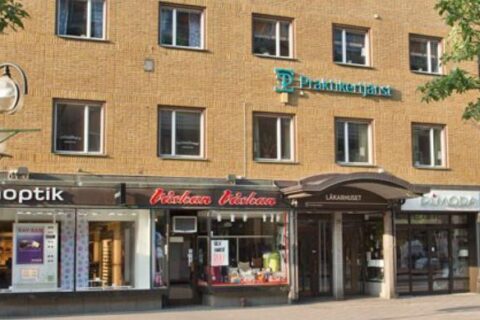 Stadsrum köper Läkarhuset i Karlstad