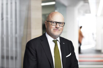 Fabege ser avvaktande kontorsmarknad och press på fastighetsvärdena