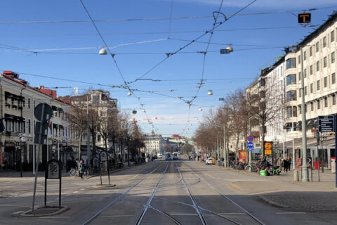 Utökar rejält på paradgatan – tar plats hos Balder