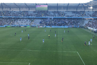 Allsvenskan sparkar igång – vem äger fotbollsarenorna?