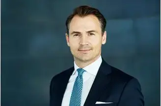 Mikael Alserud tar klivet upp på CBRE