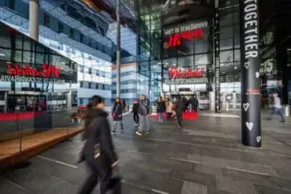 Holy Greens till både Westfield Mall of Scandinavia och Nacka Forum
