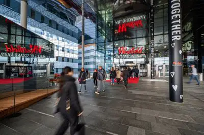 Holy Greens till både Westfield Mall of Scandinavia och Nacka Forum
