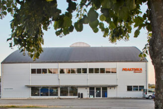 Granitor förvandlar tidigare golfhall till modern skola