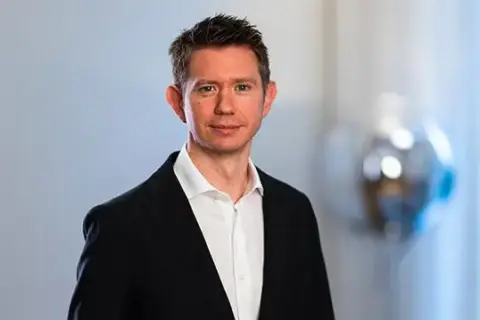 Holmströmgruppens CFO slutar