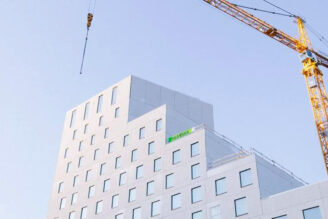 Skanskas hotellbygge i Kiruna hållbarare än förväntat