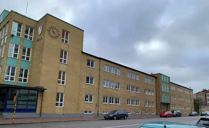 Kommun ska köpa tillbaka skolfastighet – för 300 miljoner