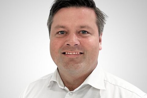 Slättö rekryterar Fredrik Thorén