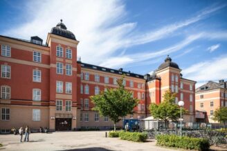Hemsö hyr ut till Academedia