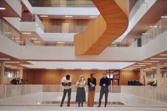 Regio hyr ut till Mälardalens universitet i Eskilstuna